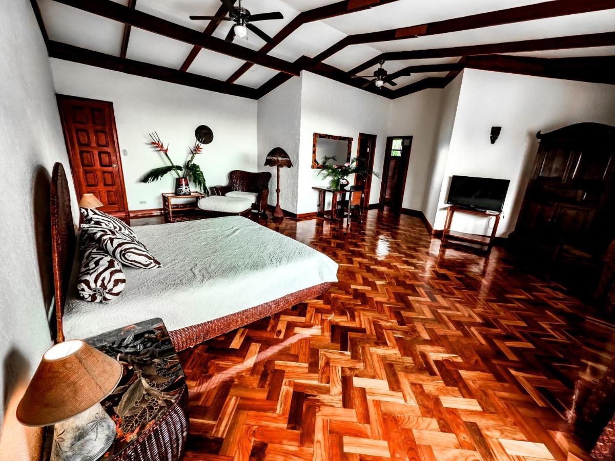 Canal Grande Lodge Piedades エクステリア 写真