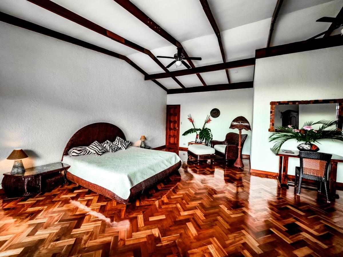 Canal Grande Lodge Piedades エクステリア 写真