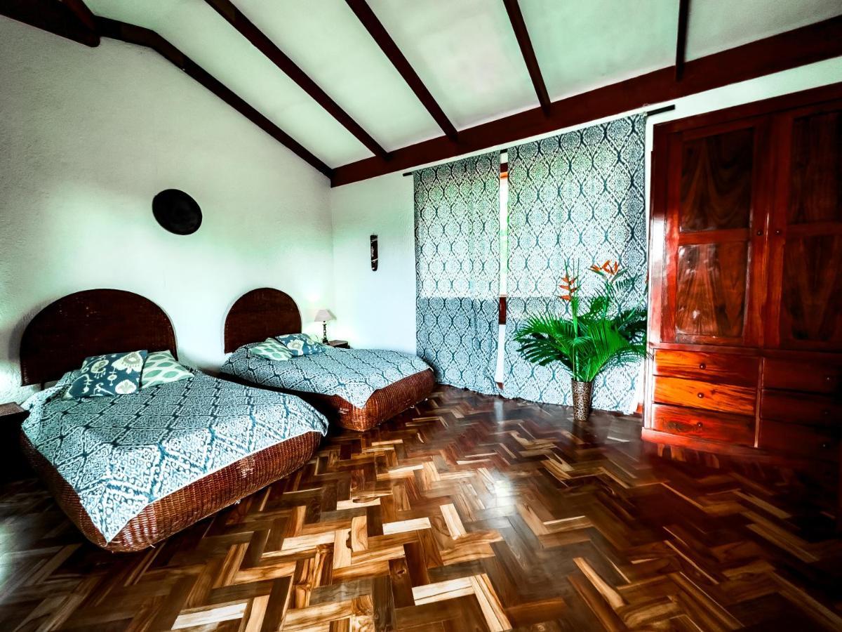 Canal Grande Lodge Piedades エクステリア 写真