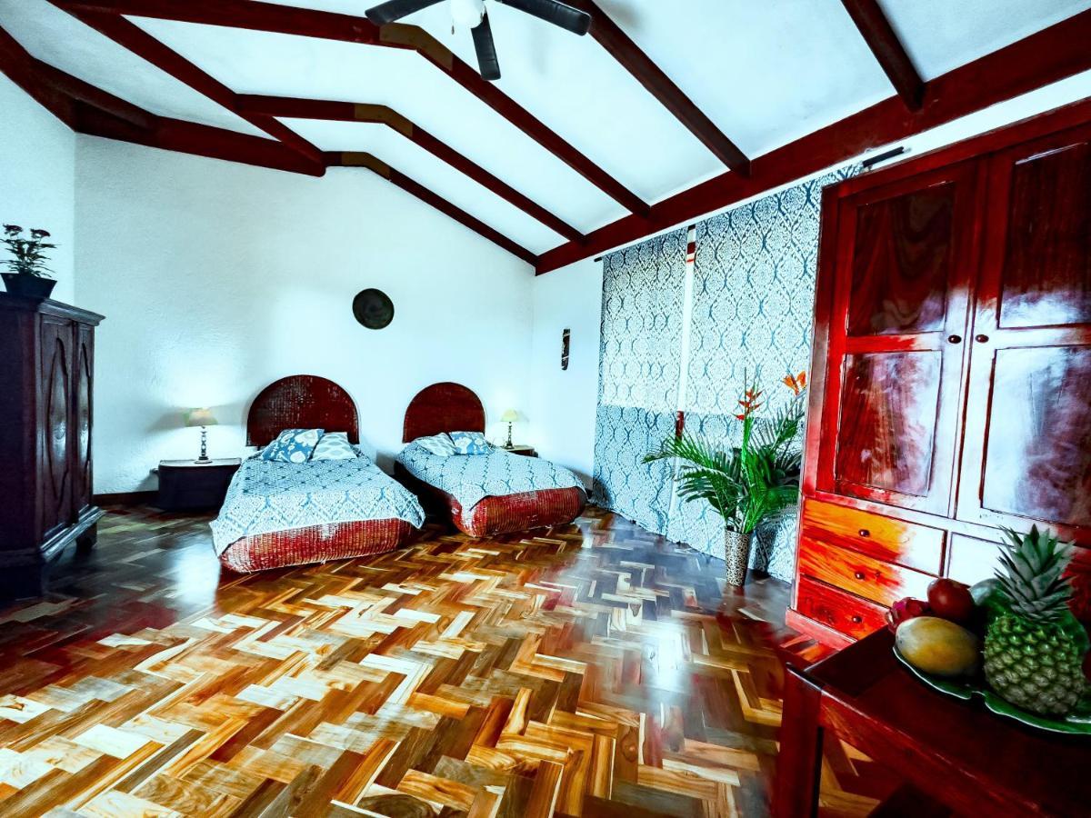 Canal Grande Lodge Piedades エクステリア 写真